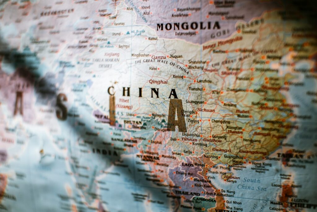 China KI: Chinas Strategie für Künstliche Intelligenz, Wettbewerb mit den USA und Sicherheit