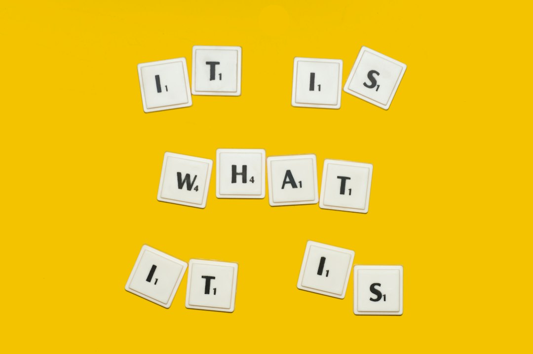 Was ist ein Prompt? Grundlagen, Beispiele und Praxisleitfaden